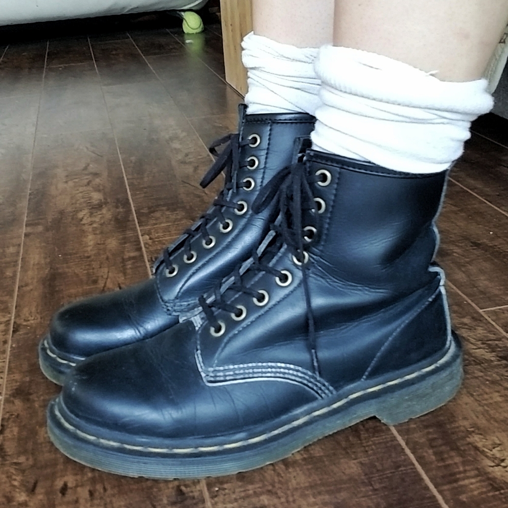 🖤Vegan 1460 Doc Martens🖤